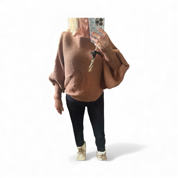 Women's Ribbed Brown oversized dolman batwing Sweater - Picture 2 of 4